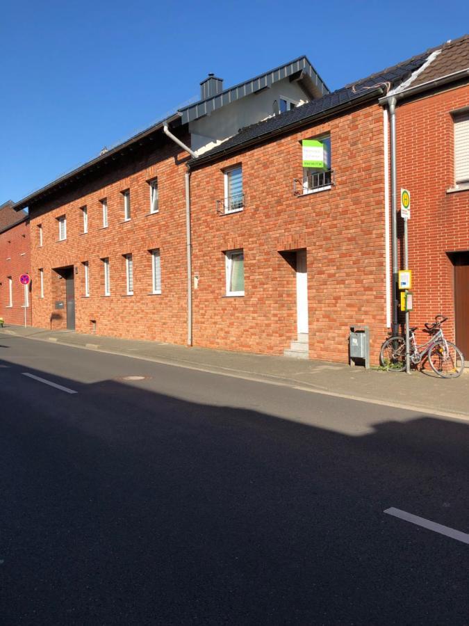 Fremdenzimmer Sas Hückelhoven Buitenkant foto